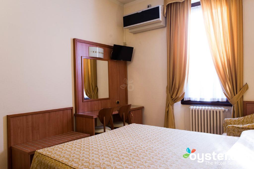 Piccolo Hotel Милано Екстериор снимка